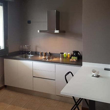 Airport Orio Studio Apartman Bergamo Kültér fotó